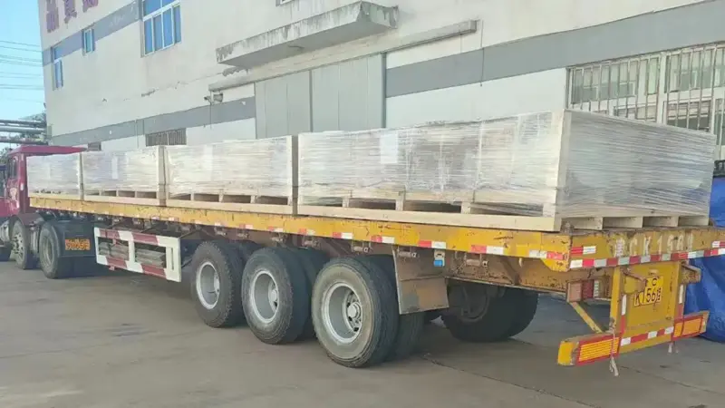 wooden-pallets-of-butterfly-valve-800x450